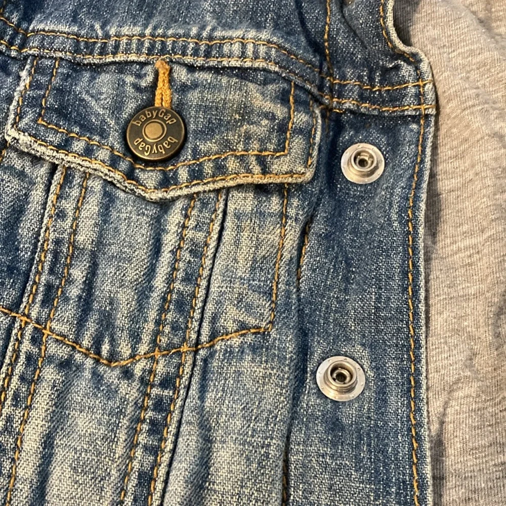 Baby Gap 12-18M denim jacket